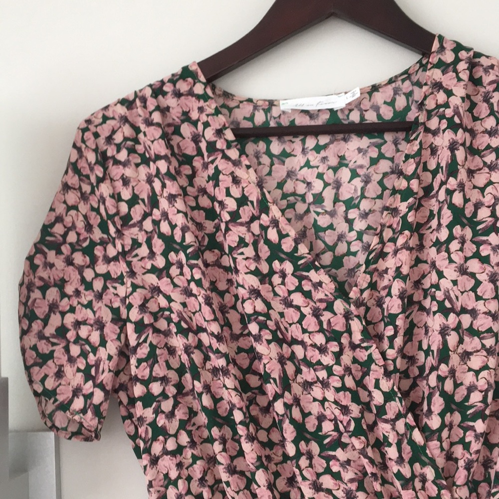 All in favor floral wrap dress